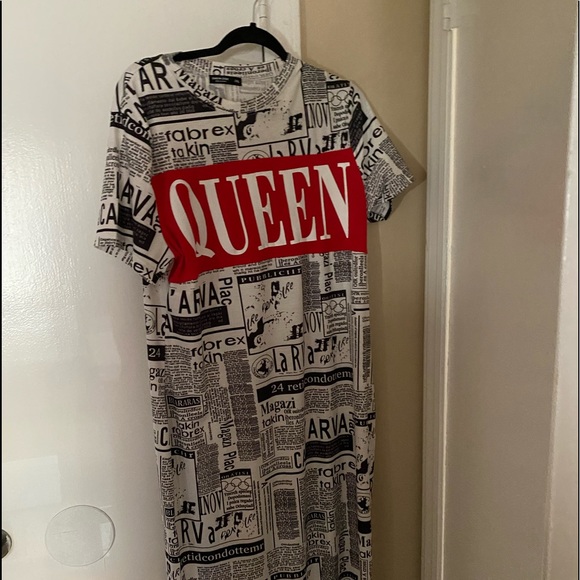 Dress - Picture 1 of 1